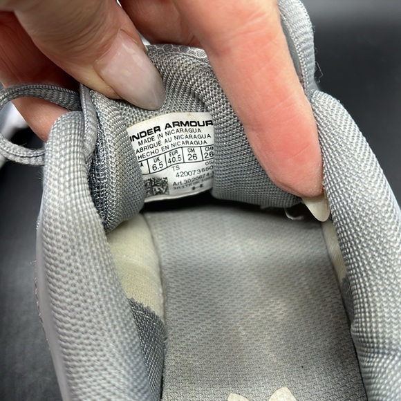 Under Armour Micro G Assert 7 Women's Running Shoes, sz 9 - Picture 7 of 8